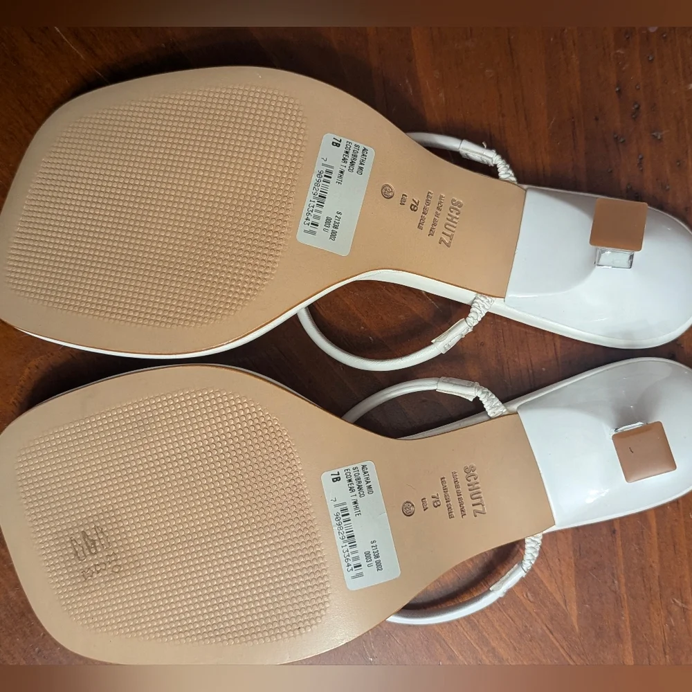 Schutz Agatha Mid White Leather Strappy Heels With Silver Heel NWT Size 7